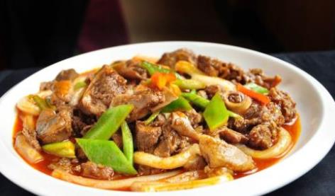 青海西寧特色小吃排行榜 手抓羊肉質(zhì)嫩滑軟