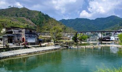 南方四個清閑隱逸的仙境排行榜 鼓浪嶼和廈門是連在一起的