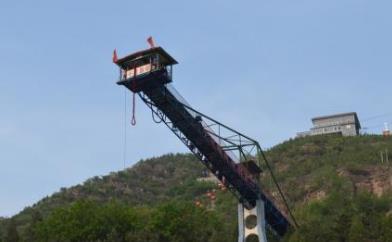 北京周邊蹦極地排行榜 青龍峽位于懷柔縣懷北鎮境內