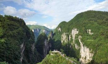 中國門票最貴的高價景區排行榜 布達拉宮麋集了多種生物資源