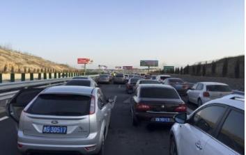 中國死亡公路排行榜 湖北新洲陽大公路成為了居民嘴里的死亡公路