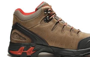 西藏旅游必備裝備 背包越“少”越好