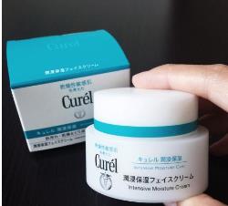 精華液哪個牌子好用 SU:M37°煥膚精粹溫和潔面液一點也不油膩