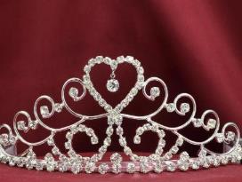 盤點世界皇室珠寶 瑪麗-安托瓦妮特的項鏈重量為7.06克拉