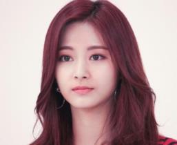 韓國女團門面顏值排名 少女時代允兒是有顏值有演技知名女星