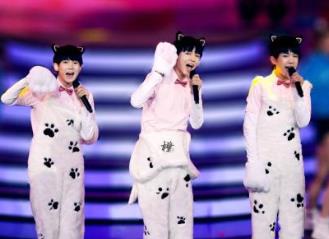 中國綜藝真人秀排行榜 《歡樂喜劇人》旨在網羅各路民間喜劇人才