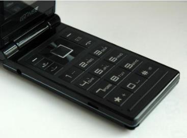 老人手機排行榜 路虎L8方便使用