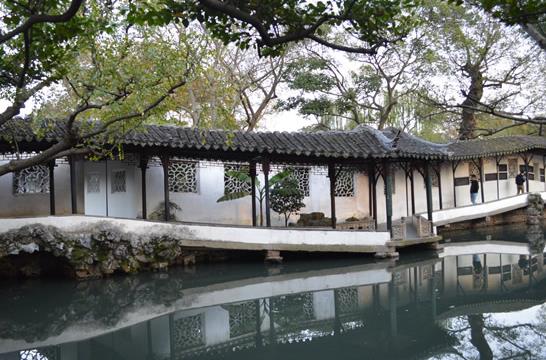 國內適合4月份出游的十大景點排行 黑龍江五大連池是國家AAAAA級旅游景區