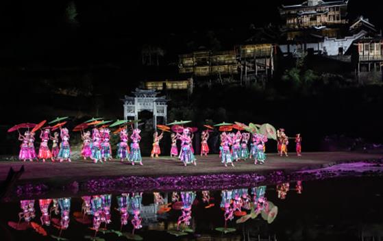 國內適合4月份出游的十大景點排行 黑龍江五大連池是國家AAAAA級旅游景區