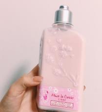 十大身體乳品牌排名 三豆牛油果質地輕盈不厚重