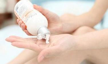 十大身體乳排名 三豆牛油果身體乳質地清爽水潤