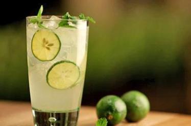 10個蘇打水品牌 屈臣氏是歷史悠久的飲品制造商