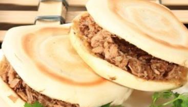 推薦十家西安小吃 袁記肉夾饃是陜西特色小吃的典型代表