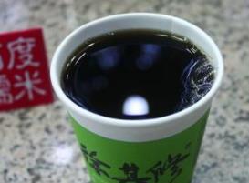 涼茶店十大品牌 鄧?yán)蠜霾枋青嚴(yán)蠜霾柽B鎖有限公司旗下的品牌