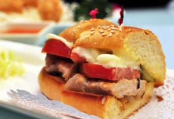 推薦十家豬扒包店 你愛我嗎豬扒包屬于香港堂記三鮮集團旗下品牌