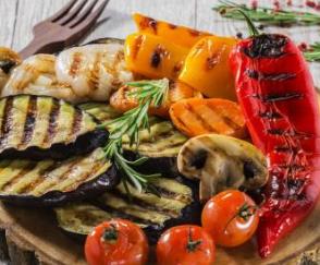 精選鐵板燒推薦 板燒廚房有日式鐵板燒等品種多樣