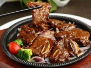 精選鐵板燒推薦 板燒廚房有日式鐵板燒等品種多樣