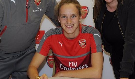 世界女足十大美女球員,中國趙麗娜最美