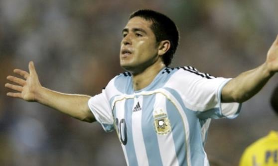 足壇史上10大中場大師排行榜 史上足球隊的中場靈魂都有誰