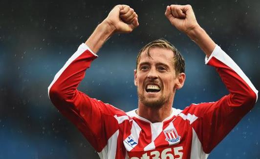 足壇十大高個子球員排行榜 最高的足球球員都有誰