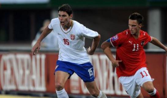 足壇十大高個子球員排行榜 最高的足球球員都有誰