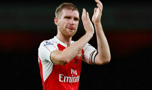 足壇十大高個子球員排行榜 最高的足球球員都有誰