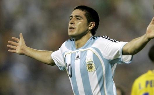 足壇歷史十大十號(hào)球員排行榜 足壇十號(hào)明星球員都有誰(shuí)