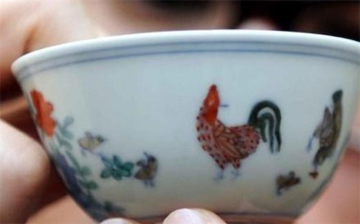 拍賣最貴的十大瓷器排行榜 元青花蕭何月下追韓信圖梅瓶8.4億港幣