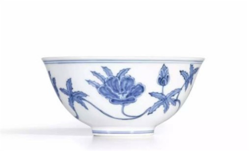 拍賣最貴的十大瓷器排行榜 元青花蕭何月下追韓信圖梅瓶8.4億港幣