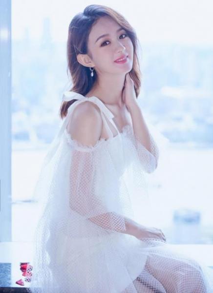 2018女星網(wǎng)絡(luò)熱度排名 楊紫第七 趙麗穎第3 榜首迪麗熱巴人氣最高