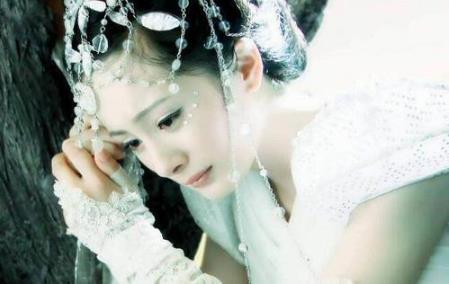 公認最美七大古裝女神 李若彤小龍女顏值逆天 劉亦菲王語嫣美的心醉