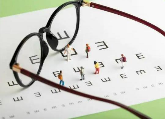 戴ok鏡睡覺必須平躺嗎?戴ok鏡晚上可以側睡嗎 戴ok鏡睡覺必須平躺嗎?戴ok鏡晚上可以側睡嗎