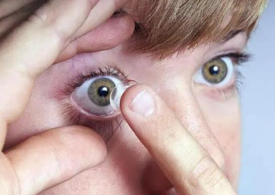 ok�R����К�����ʲôӰ푣�ok�R�К��ݕ��p���۾���