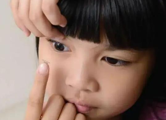 ok�R����К�����ʲôӰ푣�ok�R�К��ݕ��p���۾���