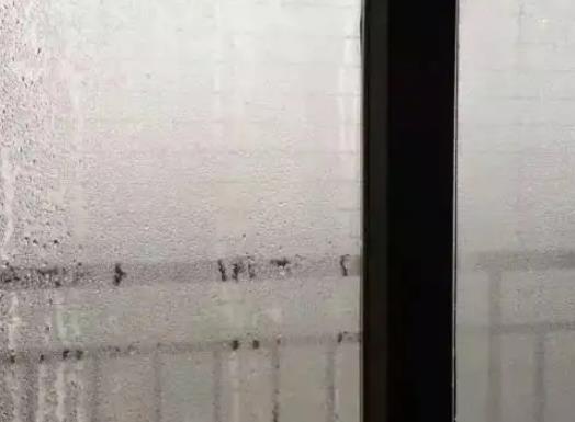 回南天衣服怎么干得快?回南天空調除濕要開多久才有用 回南天衣服怎么干得快?回南天空調除濕要開多久才有用