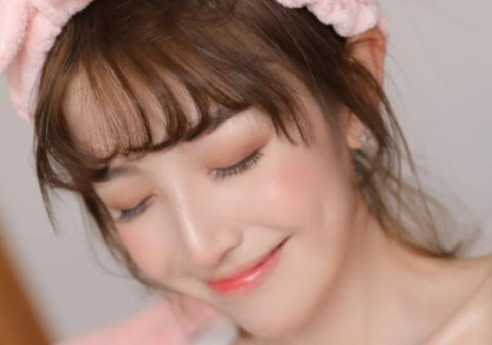 臉上毛孔粗大是什么原因?怎么讓毛孔變小變干凈 臉上毛孔粗大是什么原因?怎么讓毛孔變小變干凈