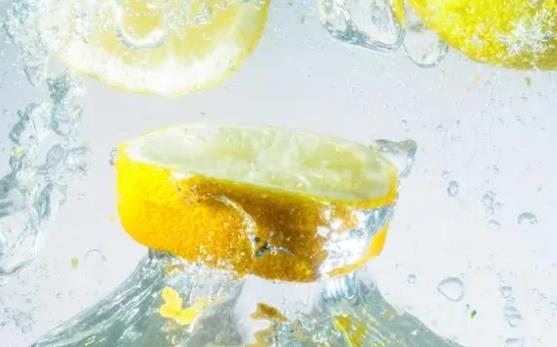 ����ˮ���˿��ԺȆ᣿����ˮ��ʲô��(hu��)�ࣿ