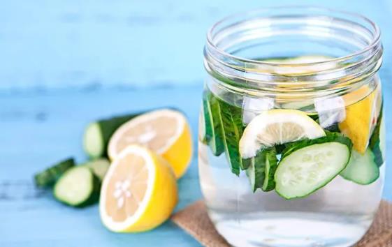 ����ˮ���˿��ԺȆ᣿����ˮ��ʲô��(hu��)�ࣿ