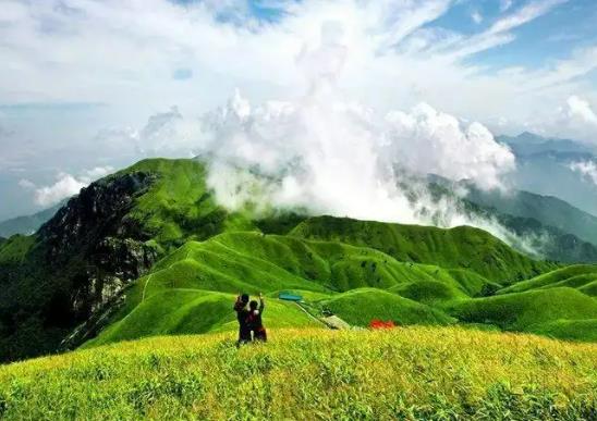 ȥ�书ɽ��ô��ǰ�A�sס�ޣ��书ɽɽ���ʲô���cס�ĵط�