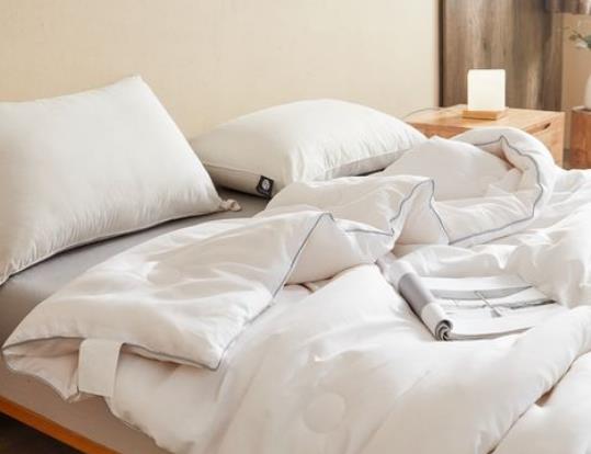 大豆被和蠶絲被哪個好?新買的大豆纖維被芯要洗嗎 大豆被和蠶絲被哪個好?新買的大豆纖維被芯要洗嗎