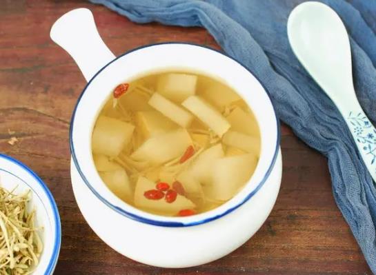 煮梨水不放冰糖效果好嗎?煮梨水只湯不吃梨可以嗎 煮梨水不放冰糖效果好嗎?煮梨水只湯不吃梨可以嗎