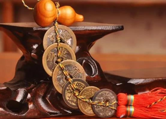 ���T������X�ǲ��ǌ��Լ����ã���ʲô�е���ϲ�g���T�ϒ�����X