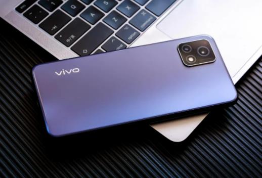 天天玩手機怎么防輻射?睡覺把手機放在旁邊會有輻射嗎 天天玩手機怎么防輻射?睡覺把手機放在旁邊會有輻射嗎