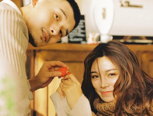 如何看待女朋友的男閨蜜?男閨蜜算不算情人關系 如何看待女朋友的男閨蜜?男閨蜜算不算情人關系