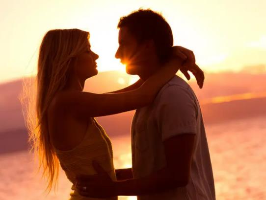 如何看待女朋友的男閨蜜?男閨蜜算不算情人關系 如何看待女朋友的男閨蜜?男閨蜜算不算情人關系