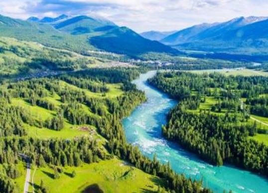 新疆十大最受歡迎的景點(diǎn),天山天池、喀納斯景區(qū)都如仙境般的存在 新疆十大最受歡迎的景點(diǎn),天山天池、喀納斯景區(qū)都如仙境般的存在