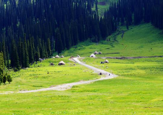 新疆十大最受歡迎的景點(diǎn),天山天池、喀納斯景區(qū)都如仙境般的存在 新疆十大最受歡迎的景點(diǎn),天山天池、喀納斯景區(qū)都如仙境般的存在