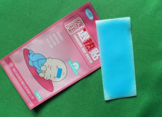 退熱貼貼在哪些地方?用了過期退熱貼會怎么樣 退熱貼貼在哪些地方?用了過期退熱貼會怎么樣