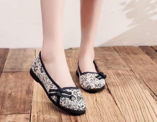 閏月鞋幾年穿一次?閏月鞋要到閏月才可以送嗎 閏月鞋幾年穿一次?閏月鞋要到閏月才可以送嗎