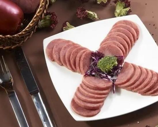 香腸發(fā)酸還能吃嗎?香腸表面鹽霜與白霉區(qū)別 香腸發(fā)酸還能吃嗎?香腸表面鹽霜與白霉區(qū)別